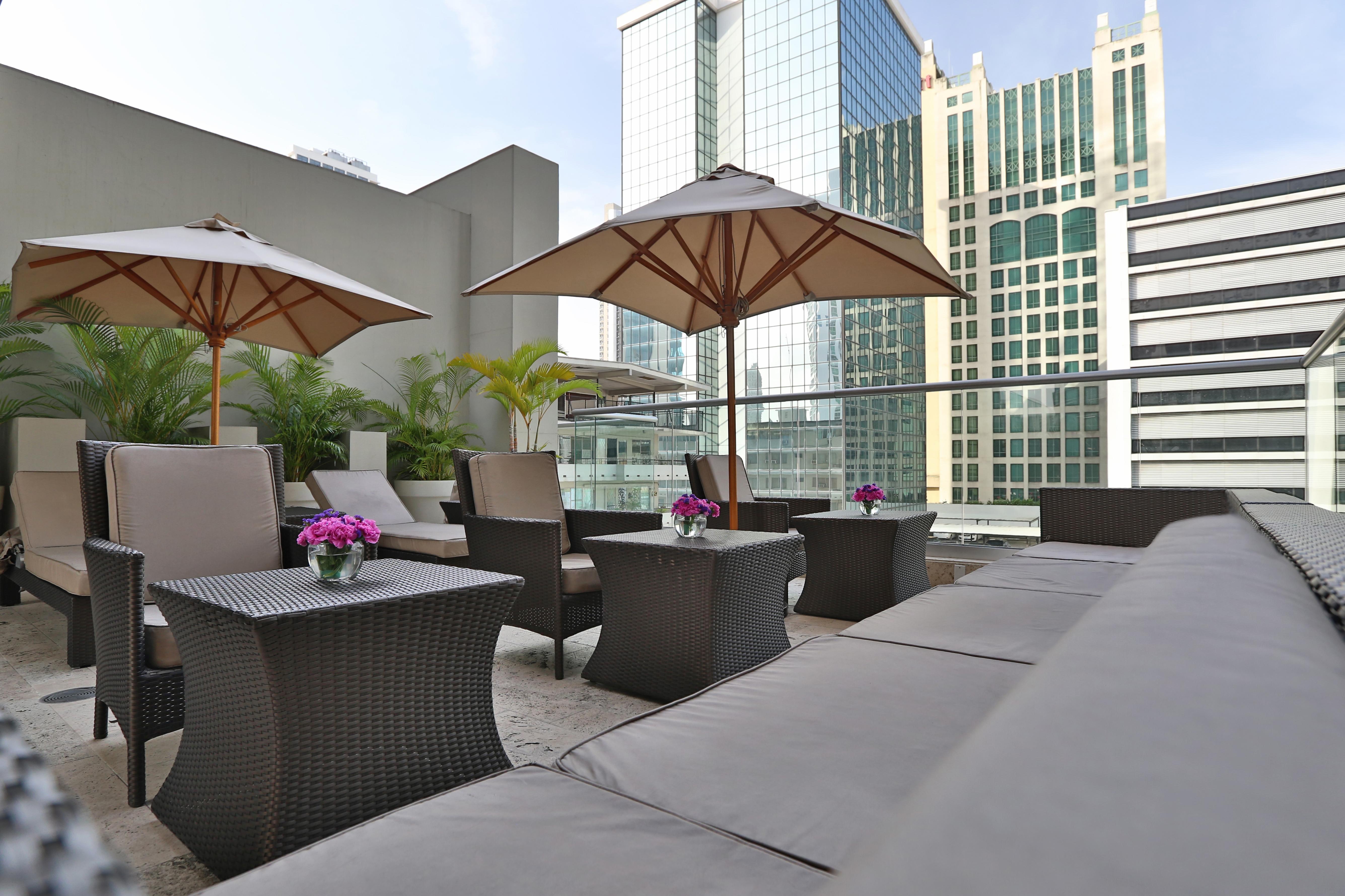 Bristol Panama, A Registry Collection Hotel Luaran gambar The rooftop pool at the hotel