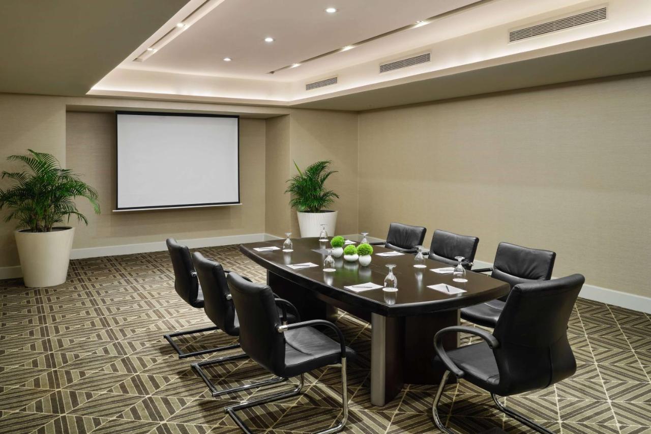 Bristol Panama, A Registry Collection Hotel Luaran gambar A meeting room