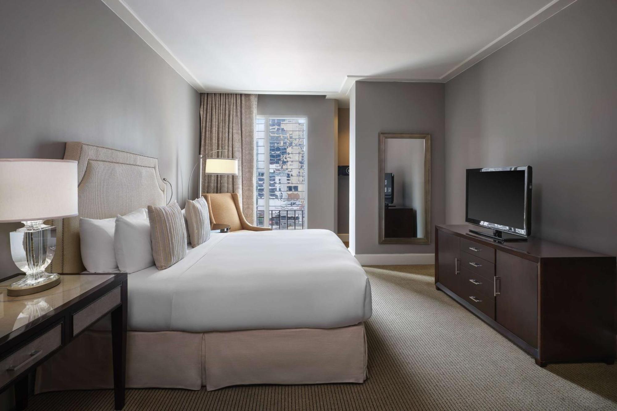 Bristol Panama, A Registry Collection Hotel Luaran gambar A bedroom at the Mandarin Oriental Washington DC