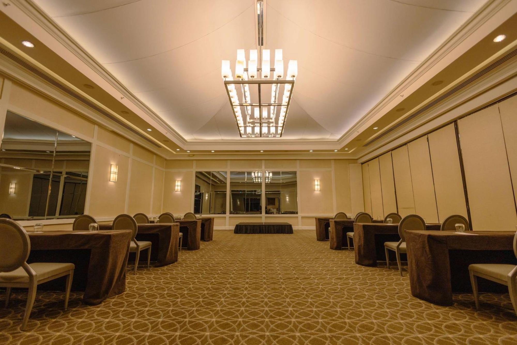 Bristol Panama, A Registry Collection Hotel Luaran gambar The interior of the meeting room