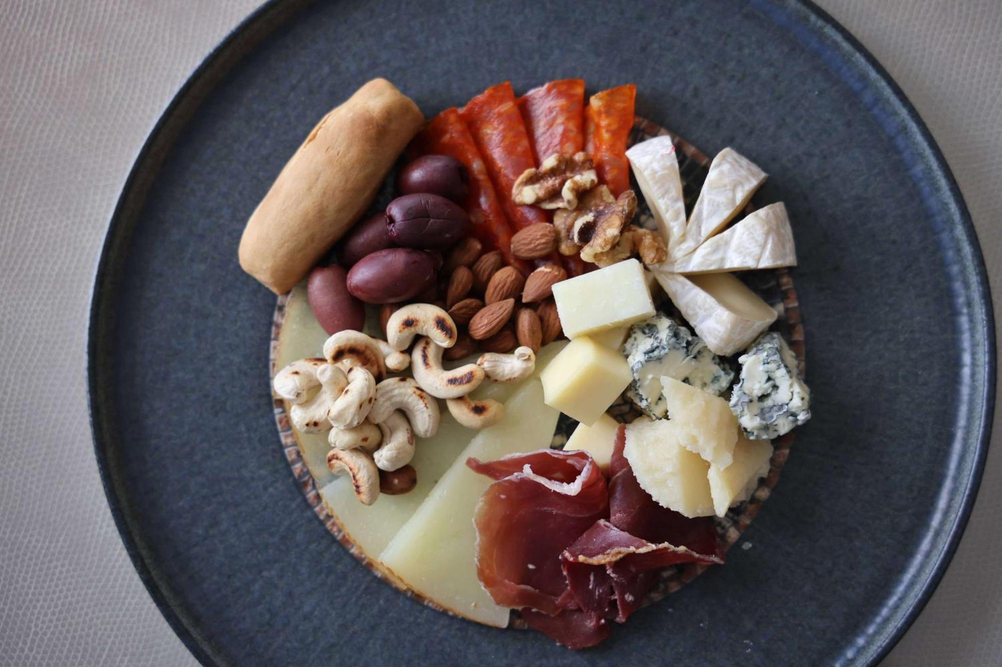 Bristol Panama, A Registry Collection Hotel Luaran gambar A cheese plate